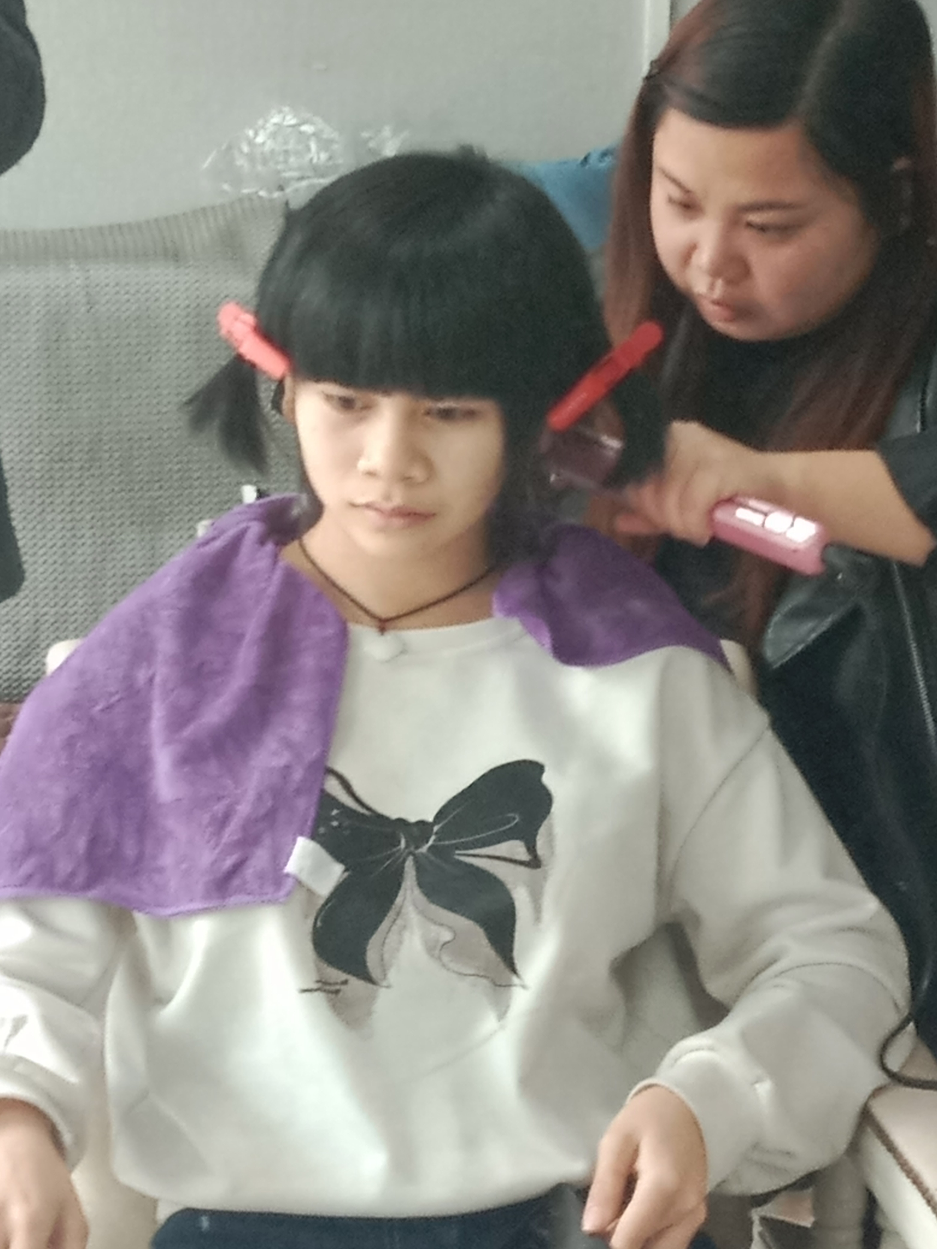 求你们了，帮忙找找 - 吴春霞