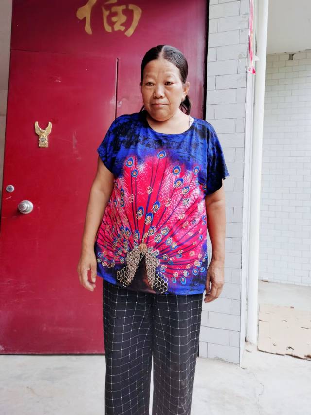 帮帮一位走失的母亲 - 王会亭