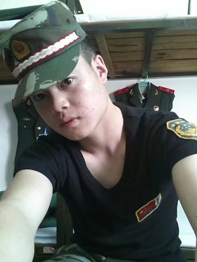 跪求好心人能助我找回我的爱人，图片是爱人的侄子 - 龙强