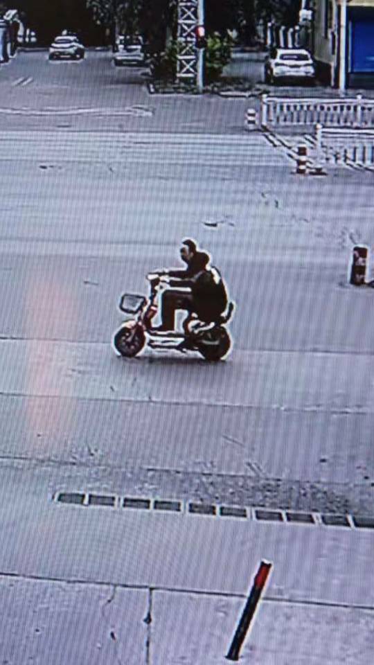 如有好心人看到请及时联系我们? ? ? ? - 路耀辉