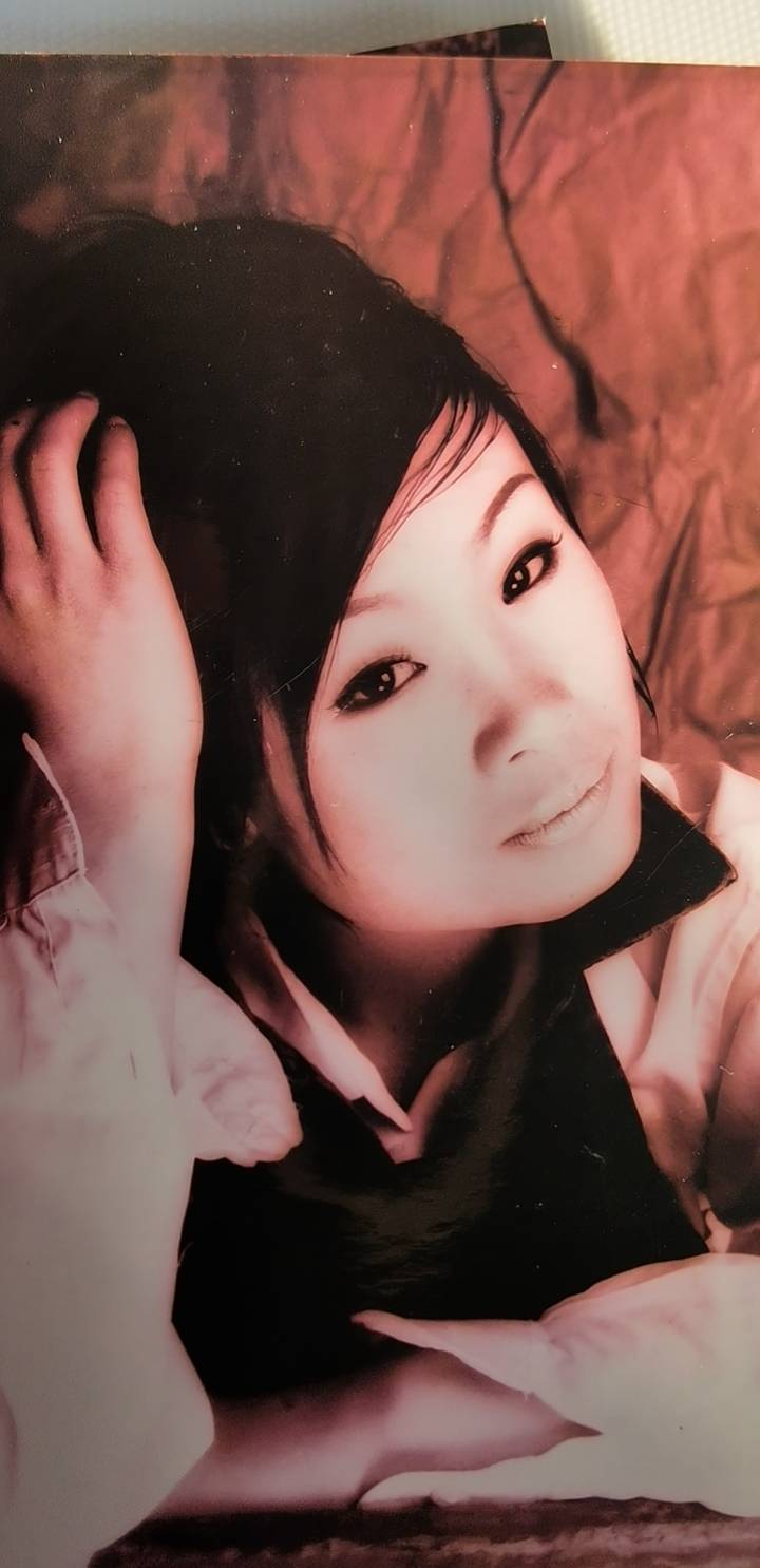 承德籍高文静，大约1985年左右生人 - 高文静