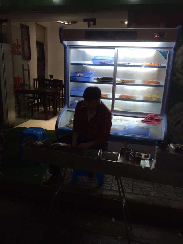 寻找失散的战友 - 周鼎