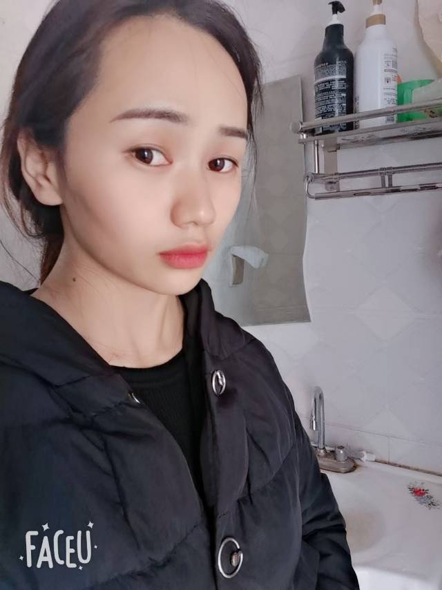 失踪了有好心人看到联系我给一千 - 李中丽