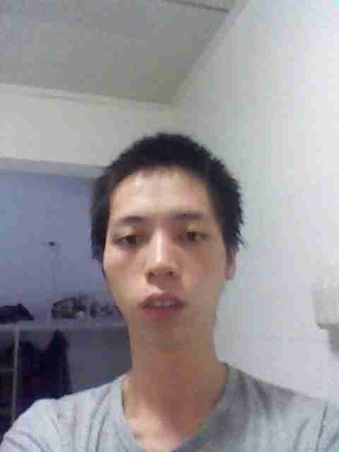 与家人失联快两年多了，爷爷今年九十了病重很想念他 - 刘亚雄