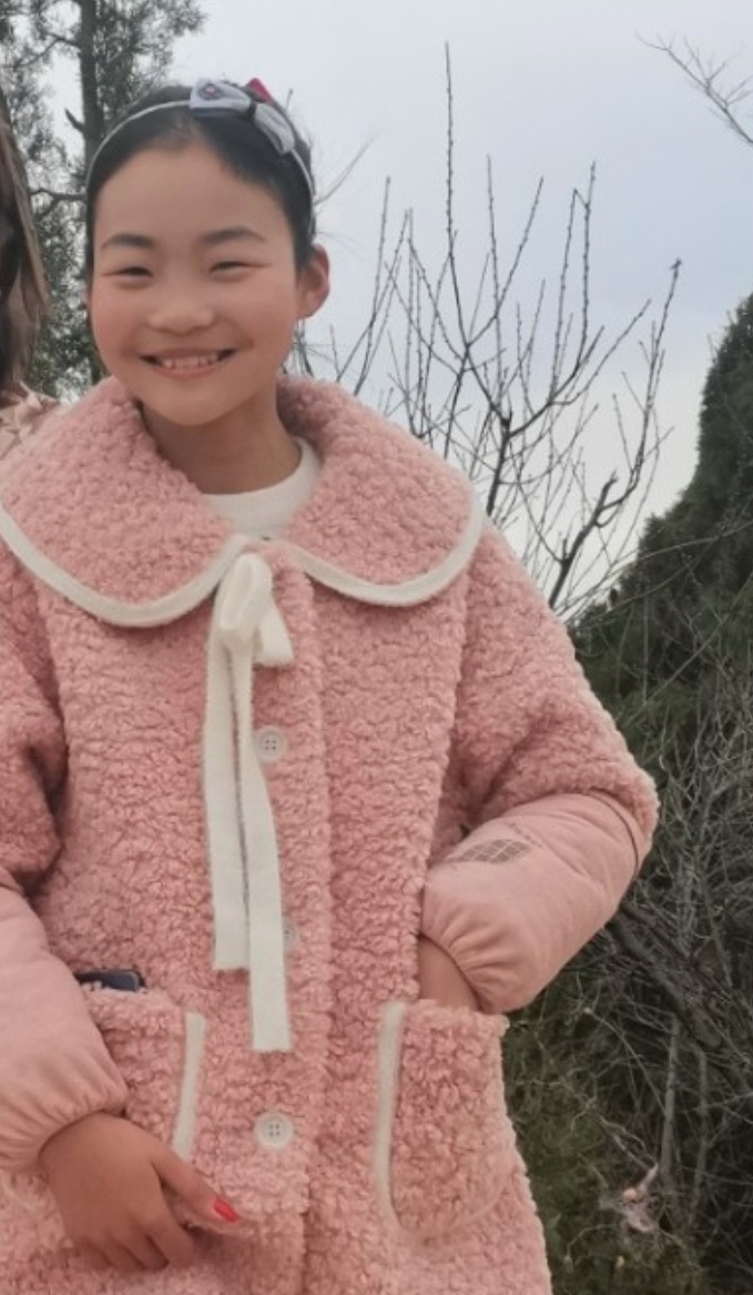 恳求各位社会好心人士帮忙找寻孩子 - 黄菲妮