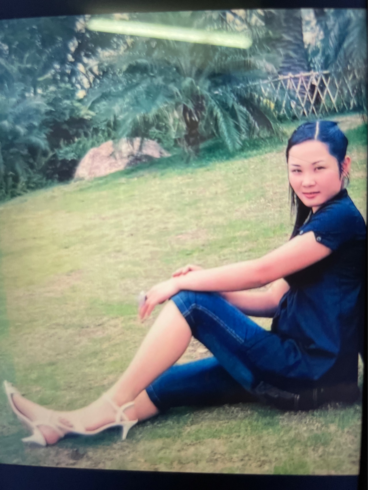 姐姐！失联这些年我每晚都梦到你、你过得好吗？我们都 - 陈育雁