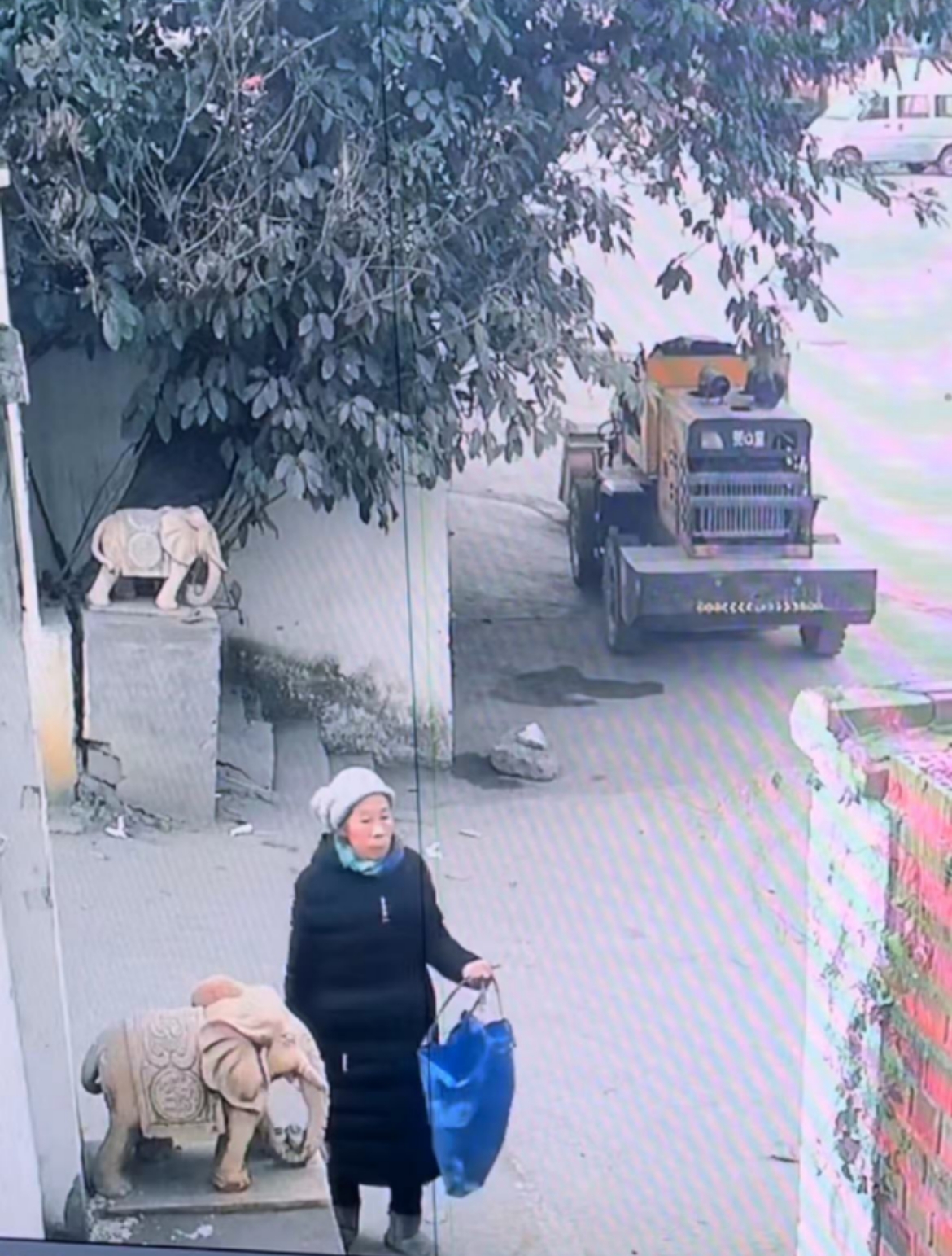 请求广大爱心人士寻找家人线索 - 秦时均