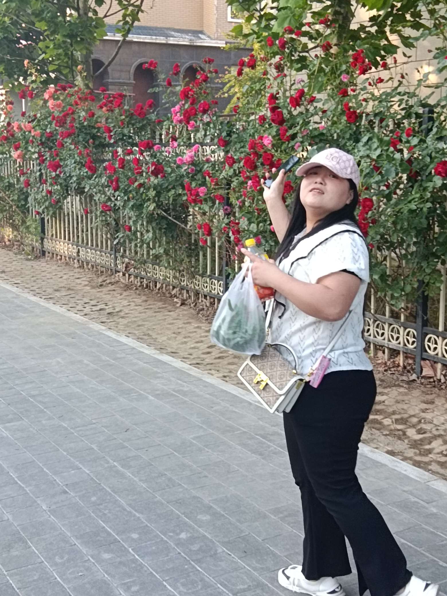 和老婆吵架了失联五天了家里所有人都都联系不上了 - 蔡金霞